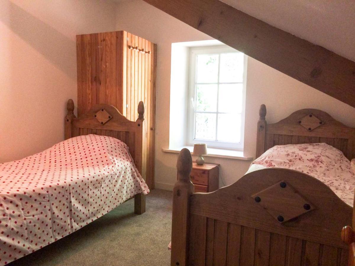Val Rive - Le Pintadeau Cottage - Динан Екстериор снимка